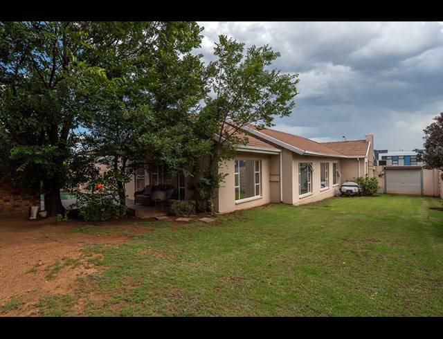 22M² OFFICE TO LET IN RANDHART